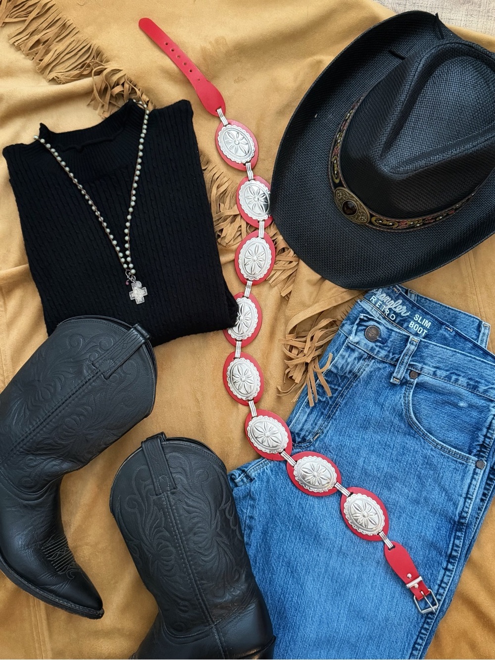 Western Red Concho Belt ⭐️Silver Conchos Faux Leather